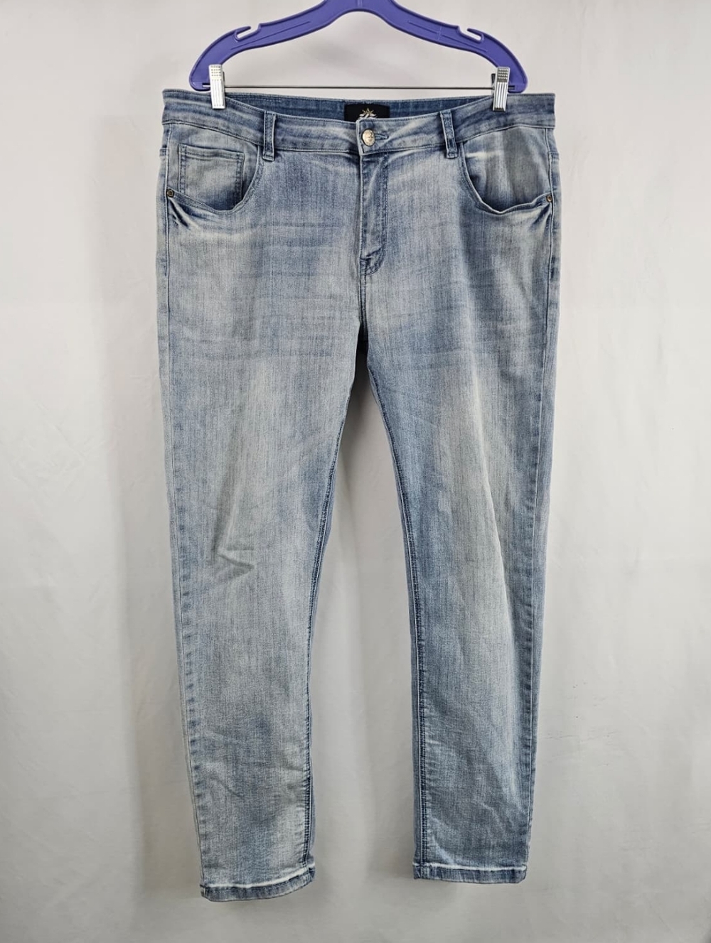 ZLZ Men's Light Wash Slim Fit Jeans, Sz 38